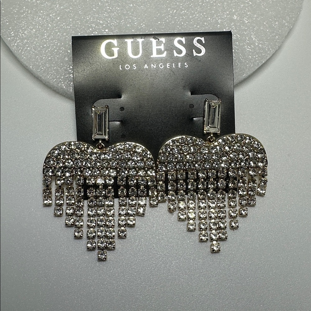 💛💎NWT GUESS Gold Tone Crystal Heart Dangle Statement Earrings Chandelier Sparkle - Picture 13 of 16